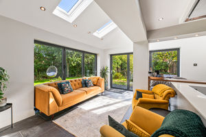 Kitchen/Dining/Family Room- click for photo gallery